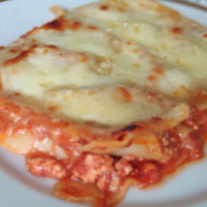 Lasaña Pollo (1 porción)